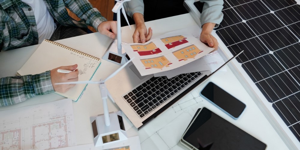 Рейтинг компаній з продажу акумуляторів для СЕС: як не заплутатися в термінах